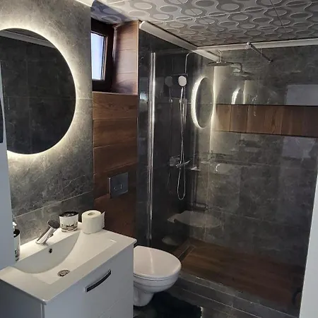 Casuta De Vacanta. * Constanţa