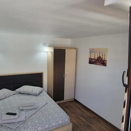 Casuta De Vacanta. Casa vacanze